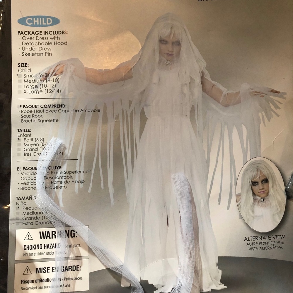 Girls ghost costume with wig!